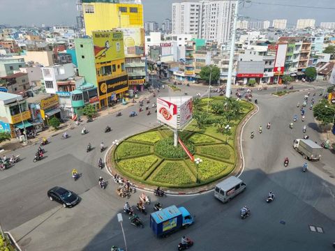 Bán gấp khách sạn rẻ nhất khu trung tâm Sài Gòn đường Nguyễn Trãi, Quận 1. 5.2m x 22.5m, trệt 6 lầu