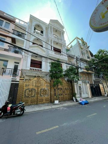 Bán nhà  NỢ BANK 17 TỶ BÁN GẤP Biệt Thự Đường Trương Công Định, Tân Bình