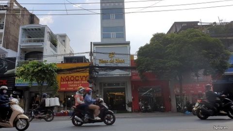 BÁN NHÀ MẶT TIỀN NAM KỲ KHỞI NGHĨA, P.7, Q.3, DT:6,5X20M.