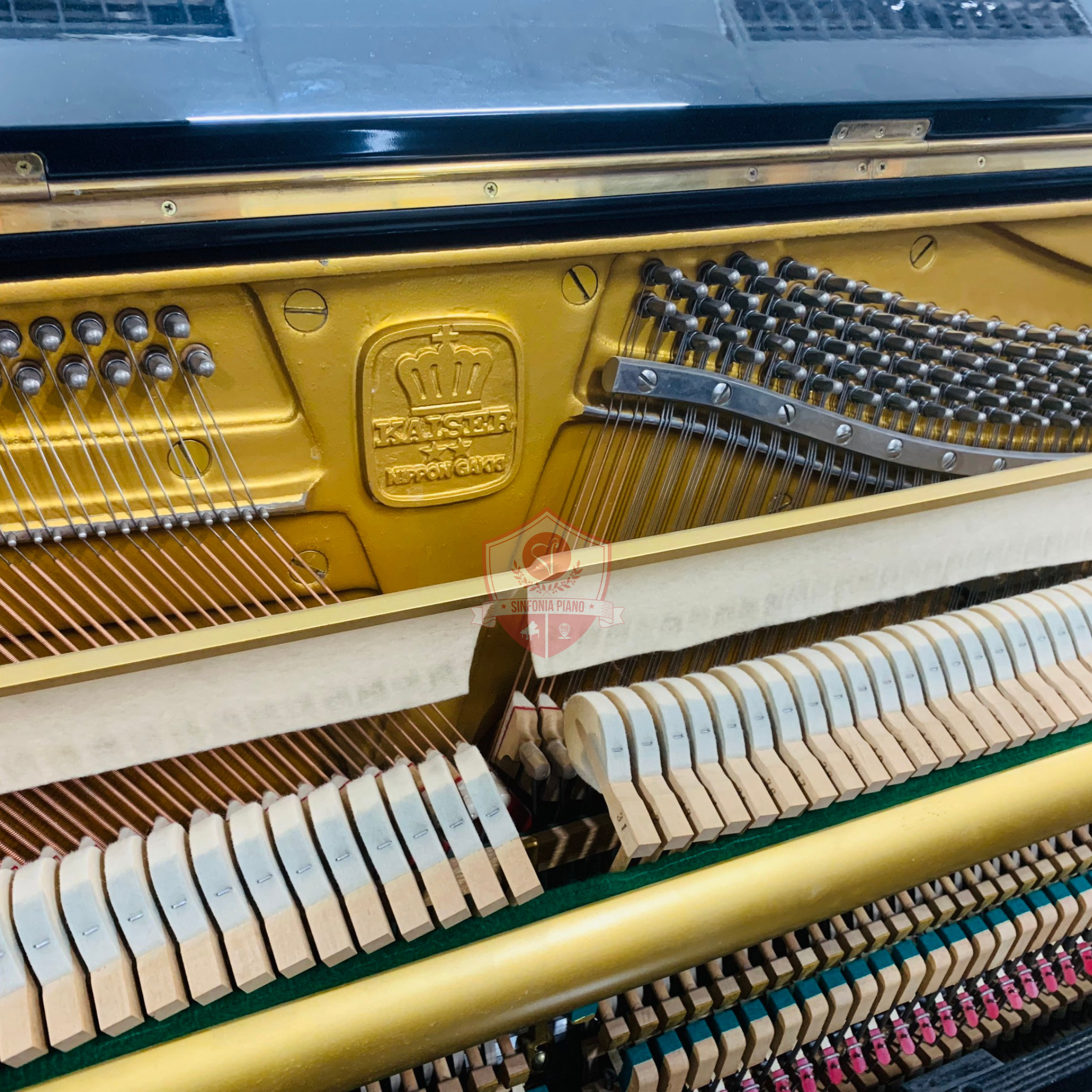 カイザーピアノ アップライト