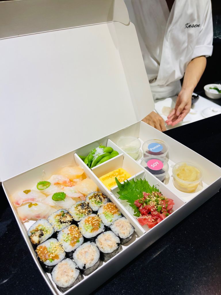  Hộp Sushi Cao Cấp 