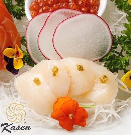  Scallop Sashimi 