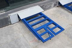 Cầu dốc ô tô tự động âm sàn dạng trượt