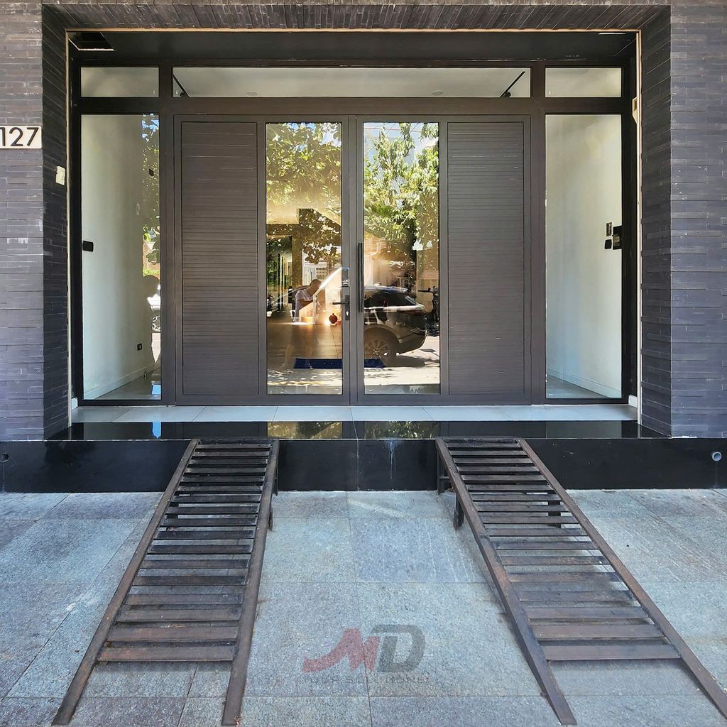 Cầu dốc ô tô cố định
