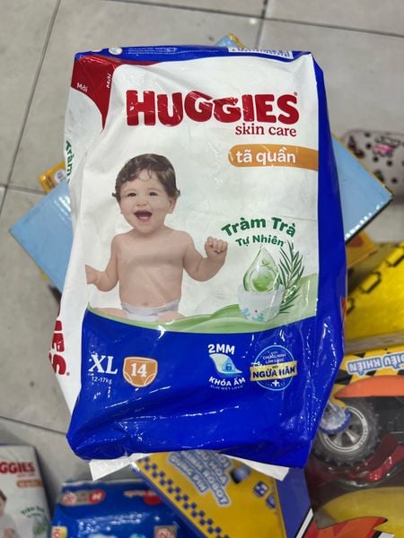  Tả Quần Huggies Size XXL 12 Miếng 