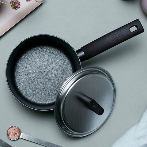  QUÁNH ĐÚC CHỐNG DÍNH CAO CẤP 18CM OSLO FJORD (KÈM NẮP INOX) 