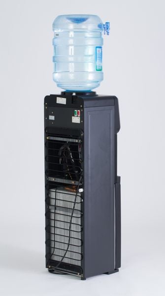 Máy nước uống nóng lạnh Datkeys Model IP28B