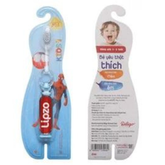 Bàn chải đánh răng cho bé 1 - 2 tuổi Lipzo Kids lông mềm (vỉ 1 cây)