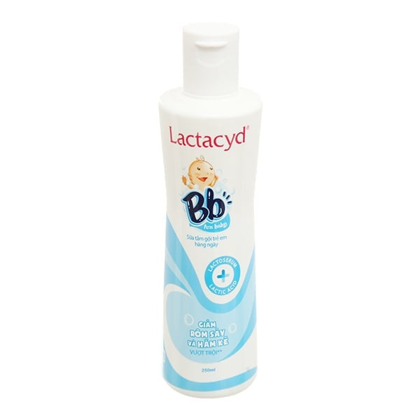 Sữa tắm Lactacyd BB hỗ trợ điều trị rôm sảy cho bé chai 250ml