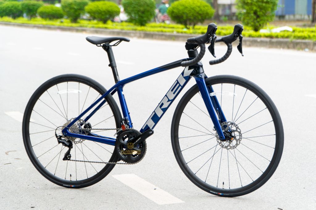 TREK EMONDA SL 5 DISC