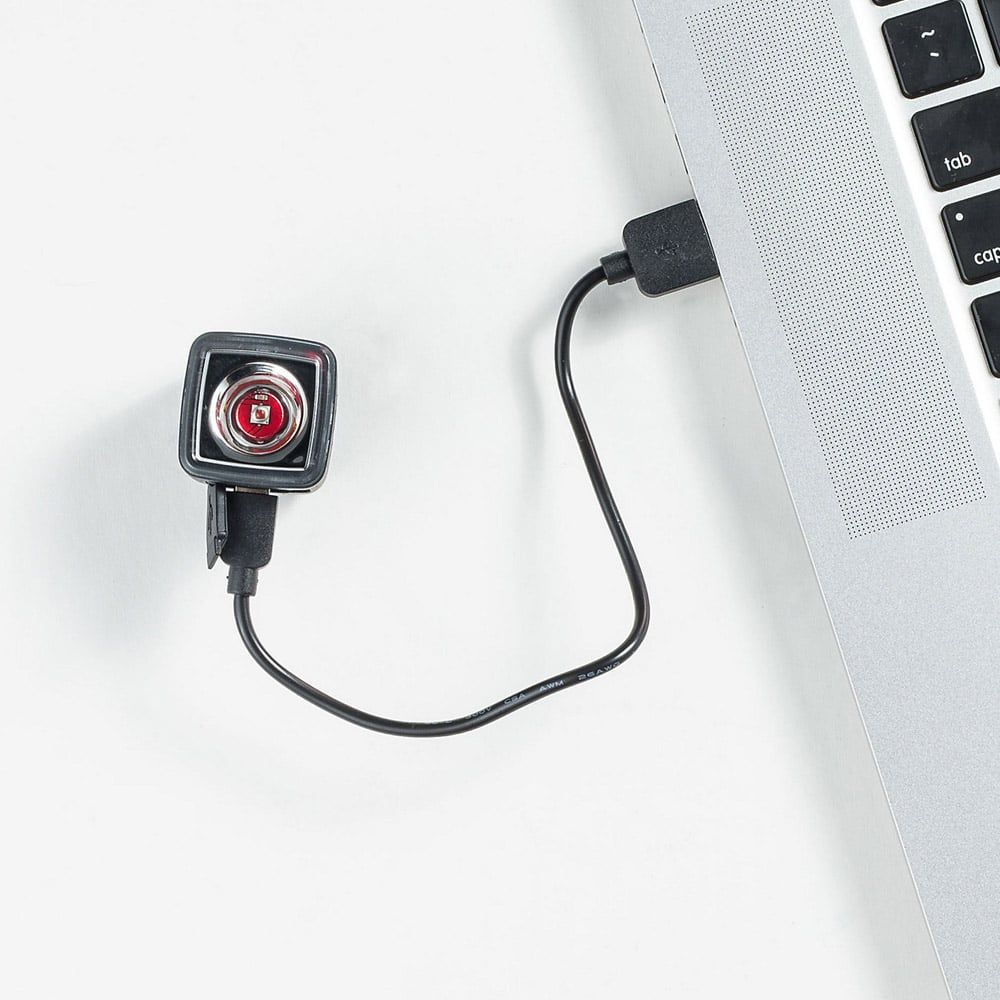 Đèn sau xe đạp Bontrager Flare R City