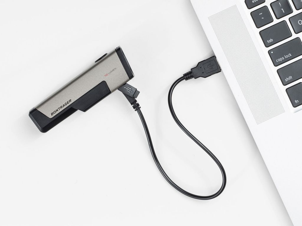 Đèn Trước Xe Đạp Bontrager Ion Comp R