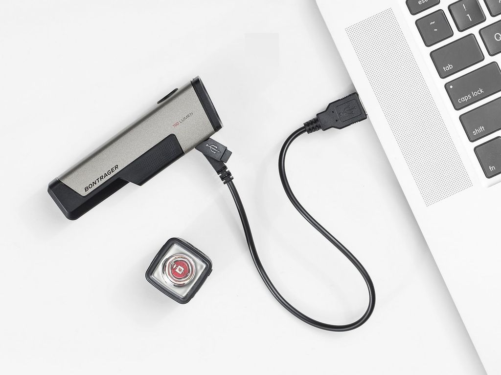 Bộ đèn xe đạp Bontrager Ion Comp R / Flare R City