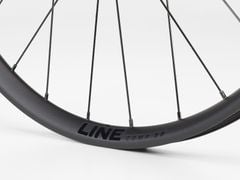 Bánh trước Bontrager Line Comp 30 TLR Boost 27.5 MTB