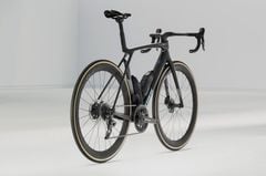 TREK MADONE SLR 7 AXS GEN 8