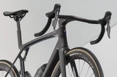 TREK MADONE SLR 7 AXS GEN 8