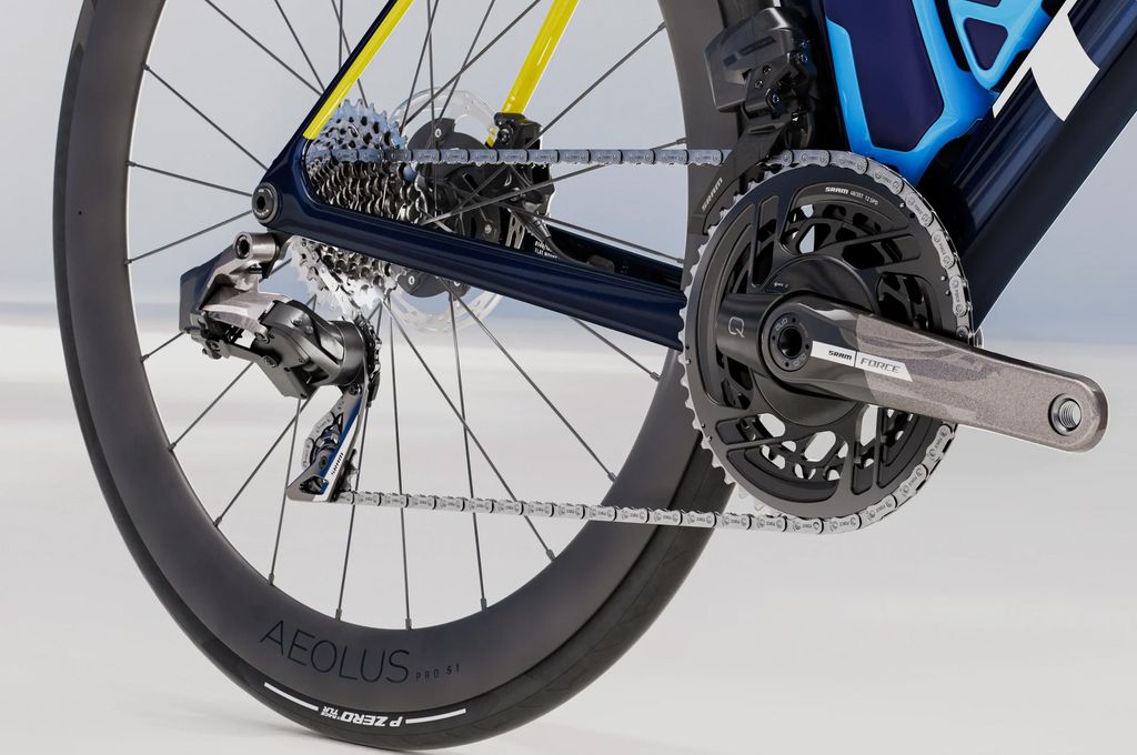 TREK MADONE SLR 7 AXS GEN 8