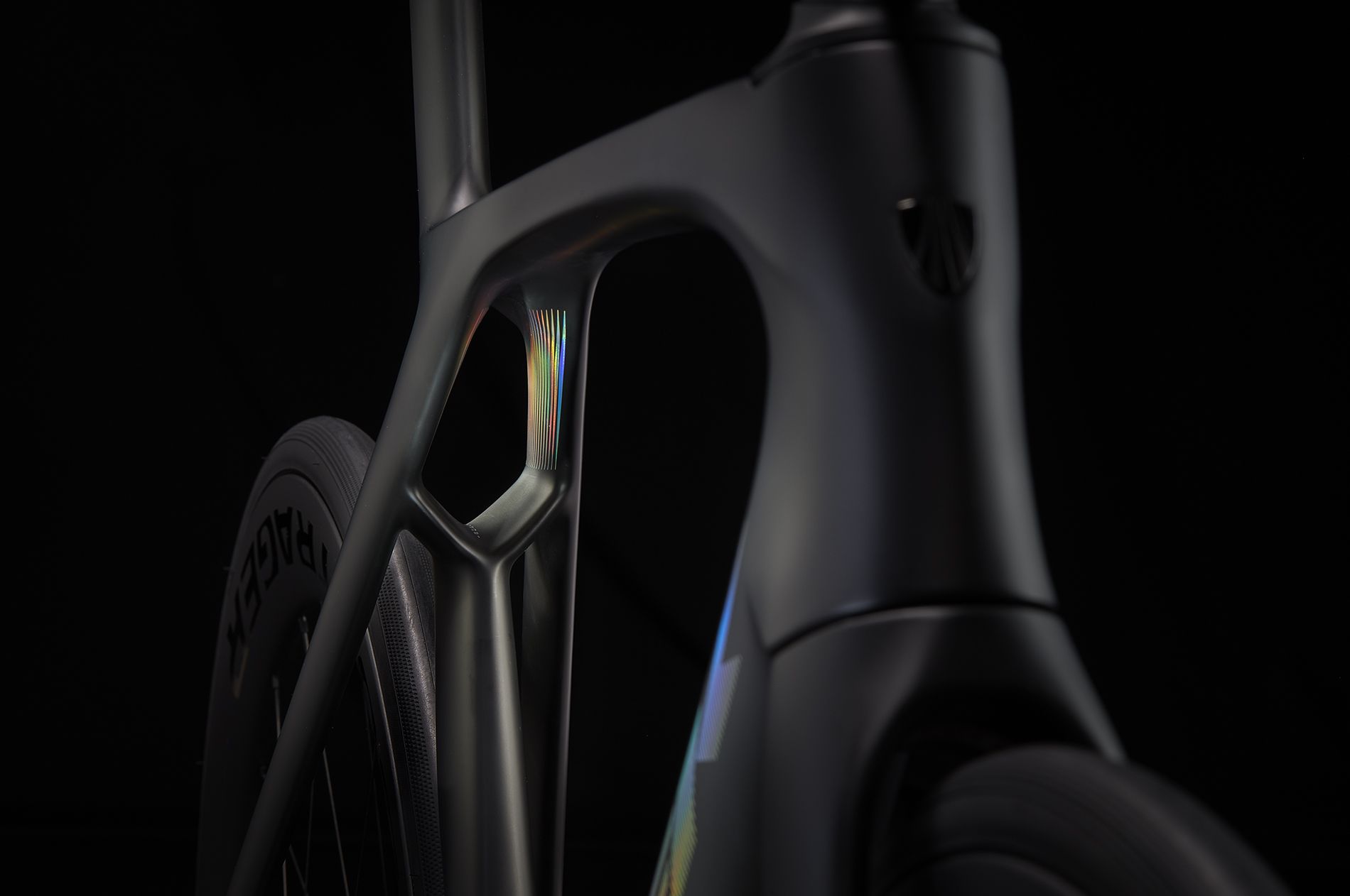  TREK MADONE SLR 7 [Gen 7] 