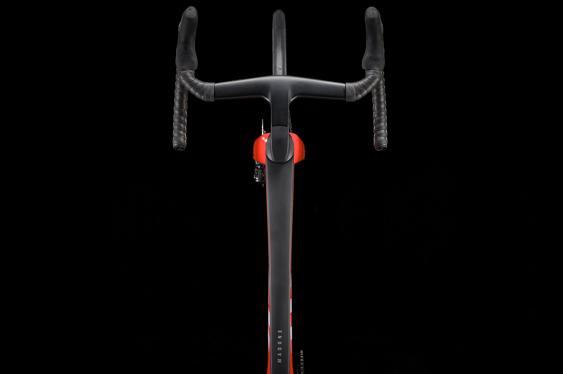  TREK MADONE SLR 7 [Gen 7] 