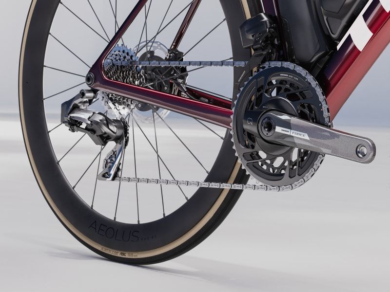 TREK MADONE SLR 7 AXS GEN 8