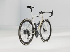 TREK MADONE SLR 7 AXS GEN 8