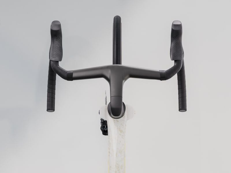 TREK MADONE SLR 7 AXS GEN 8