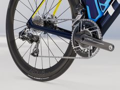 TREK MADONE SLR 9 AXS GEN 8