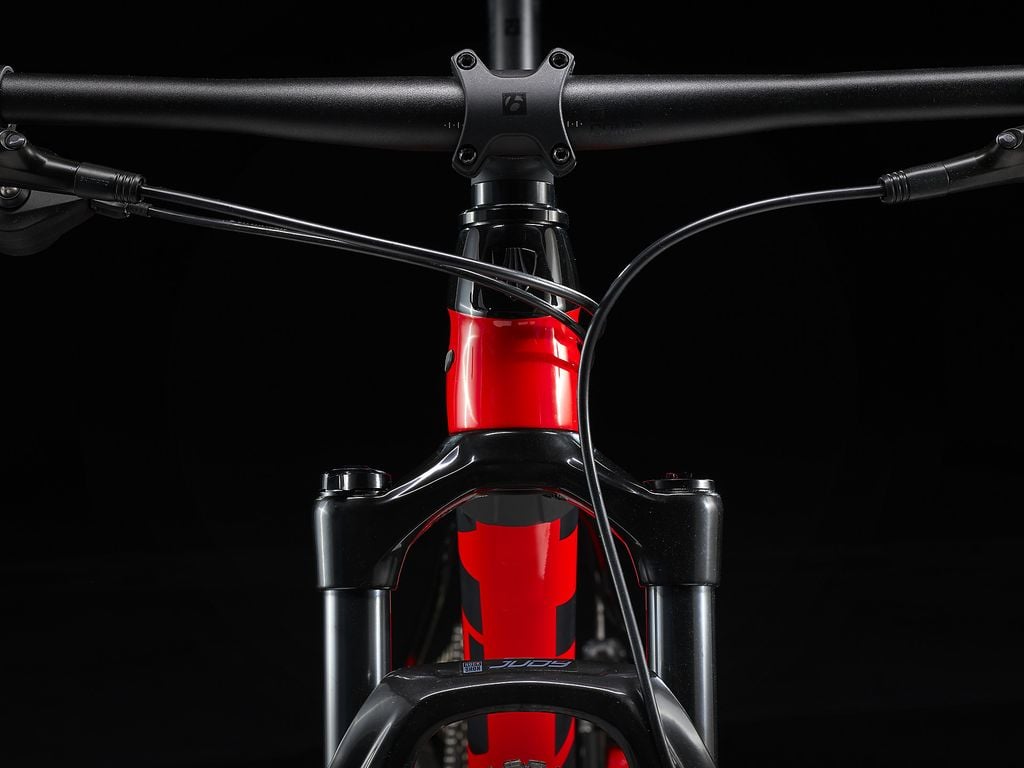 TREK PROCALIBER 9.5 2022-2023