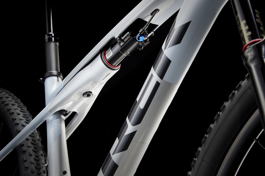 Trek Supercaliber 9.7 AXS gen 2