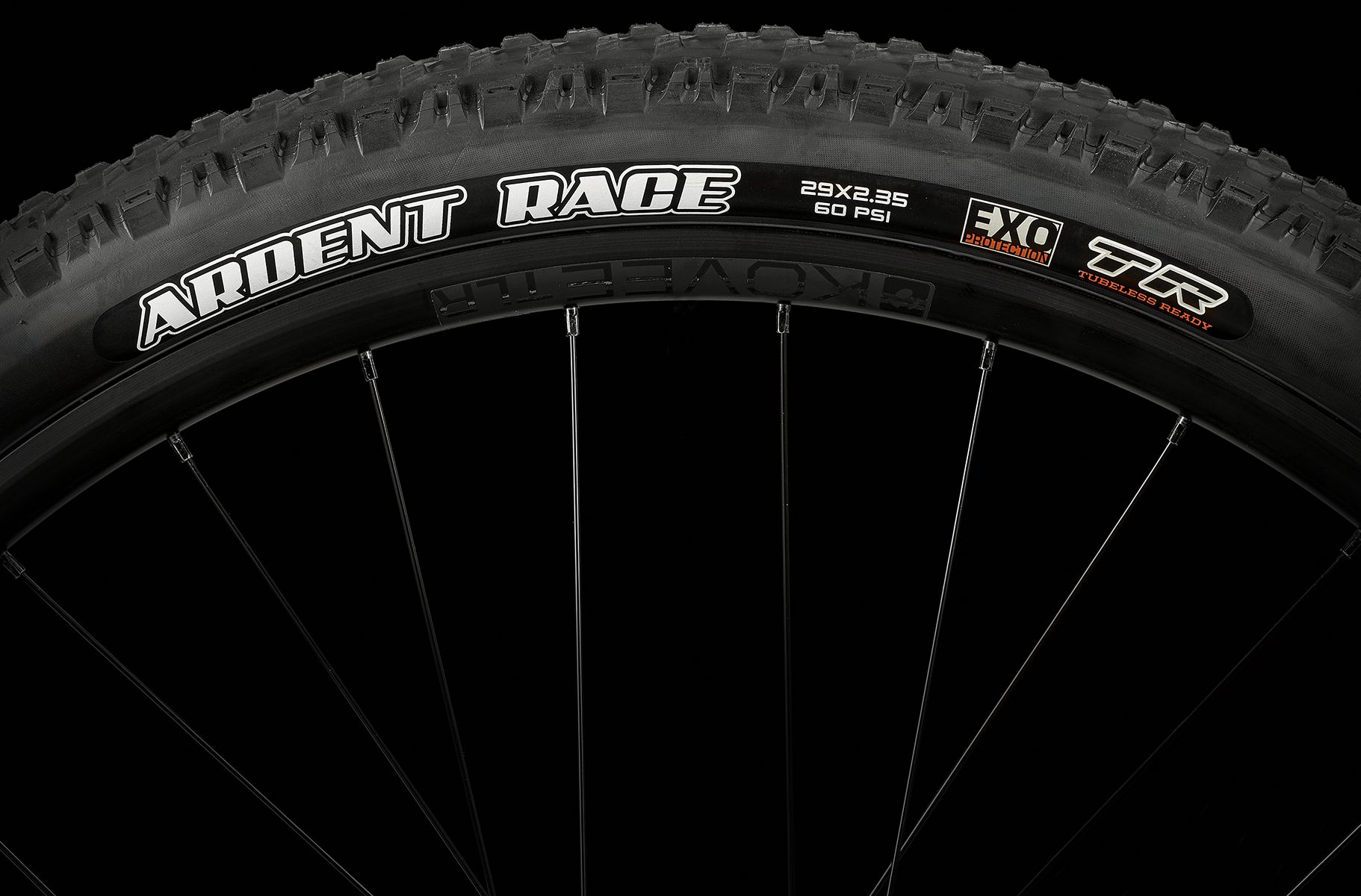 trek x caliber 8 vs scott scale 980
