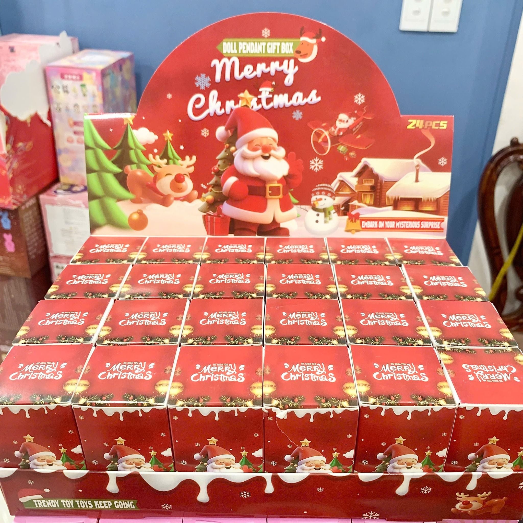  ( CÓ TRÙNG MẪU, GIAO NGẪU NHIÊN ) Set 24 móc khóa nhân vật hoạt hình : Kuromi, BabyCry, BB3, Noel, Ngựa Thần Tài 