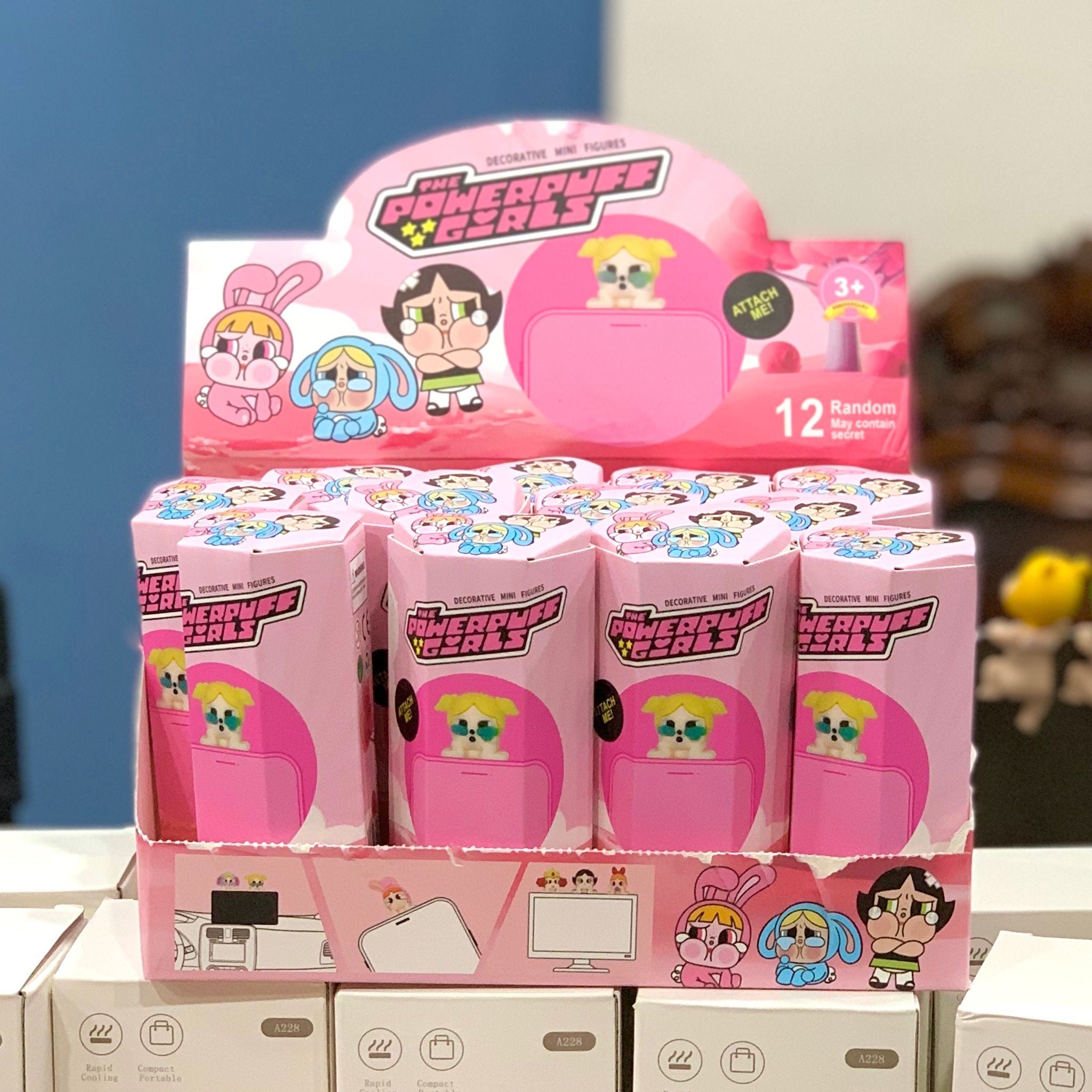  Đồ chơi mô hình : bộ sưu tập mô hình Sonny Angel, phụ kiện gắn điện thoại, laptop siêu đáng yêu 