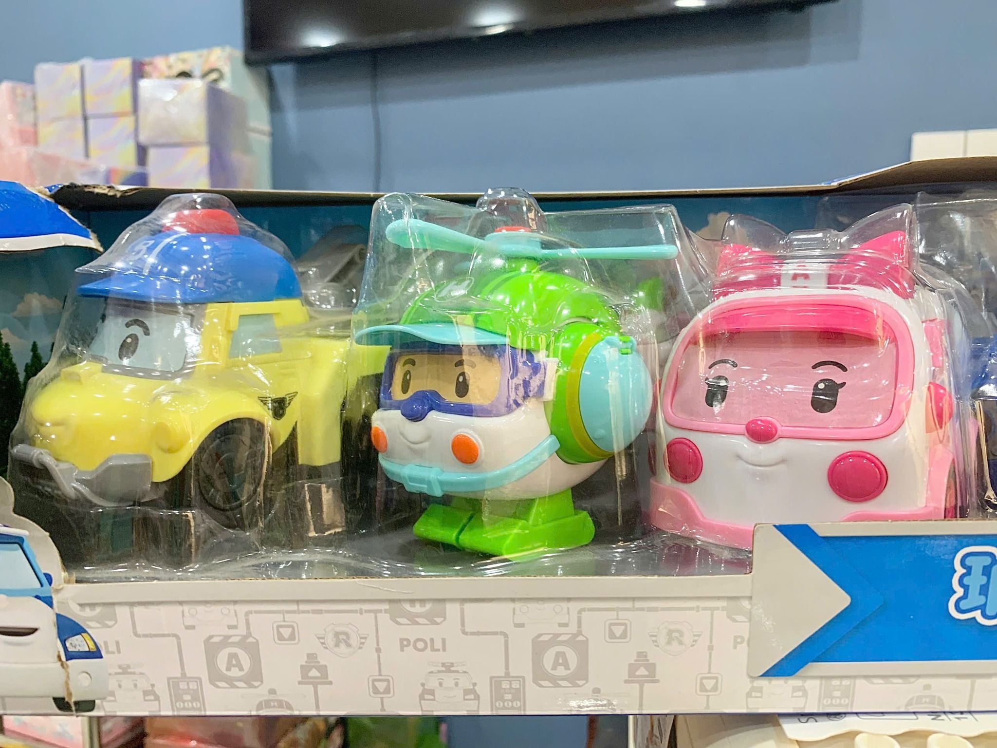  Bộ đồ chơi “Robocar Poli - Cartoon Car Series” 6 mô hình xe cứu hộ No. 3759 