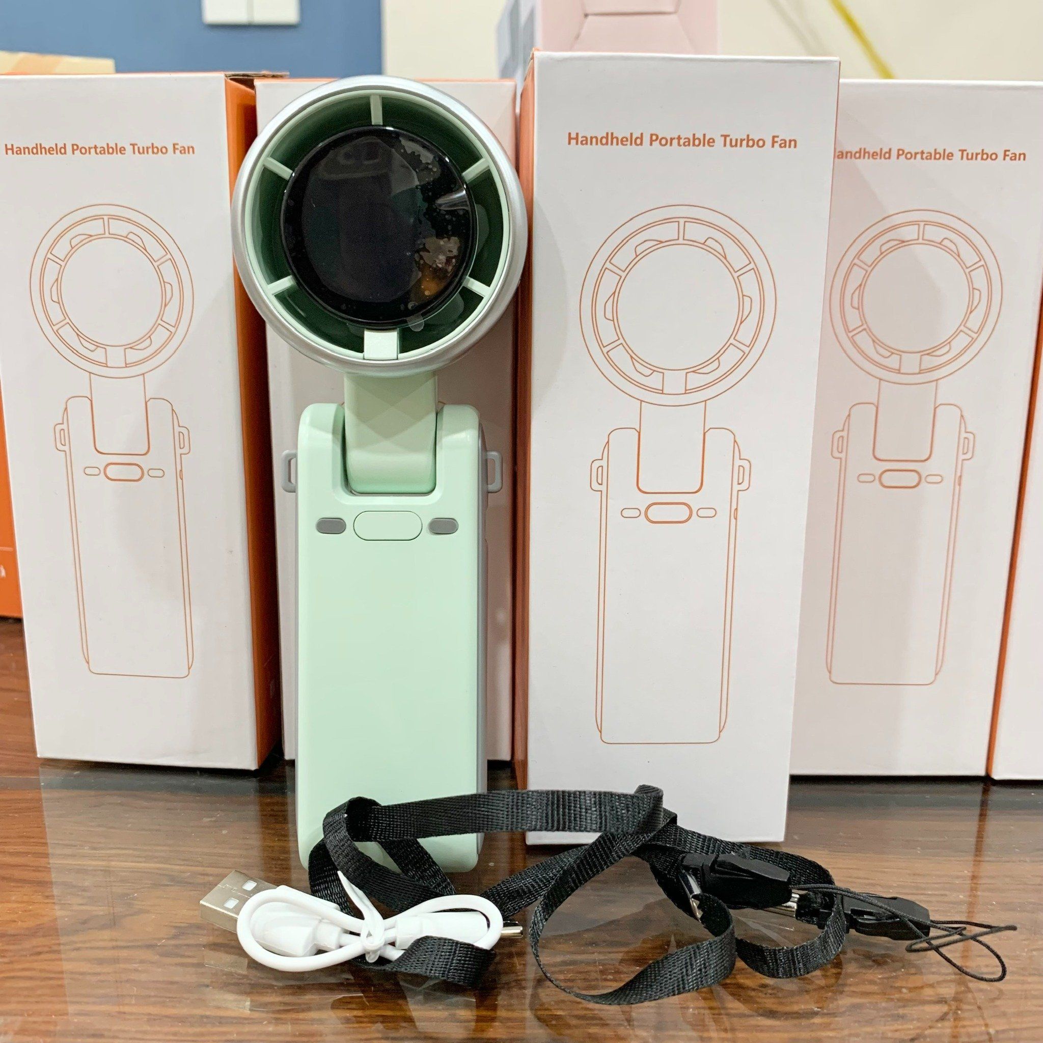  Quạt cầm tay Turbo tốc độ cao (Handheld Fan) kết hợp chân đế để bàn tiện lợi, dung lượng cao 3600 mAh, Model: 607 
