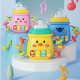  AIYINGLE _ Gậm nướu cho bé (Hình bình sữa -dùng pin) không độc hại (phù hợp cho bé trên 10 tháng tuổi) No. 668-234 