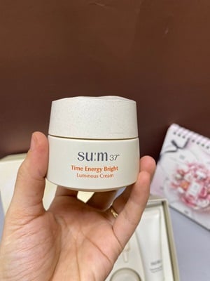 Crème éclaircissante SU:M37 Time Energy Bright Luminous Cream - 1 Ml X 30 échantillons - Corée
