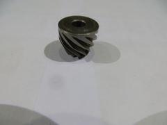 Bánh Răng Nhông Máy Mài Makita 9553 Nb