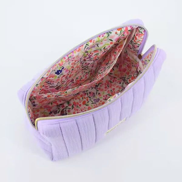 OEM ODM Makeup Bag for Women - custom bag manufacturer - UMO BP5705012