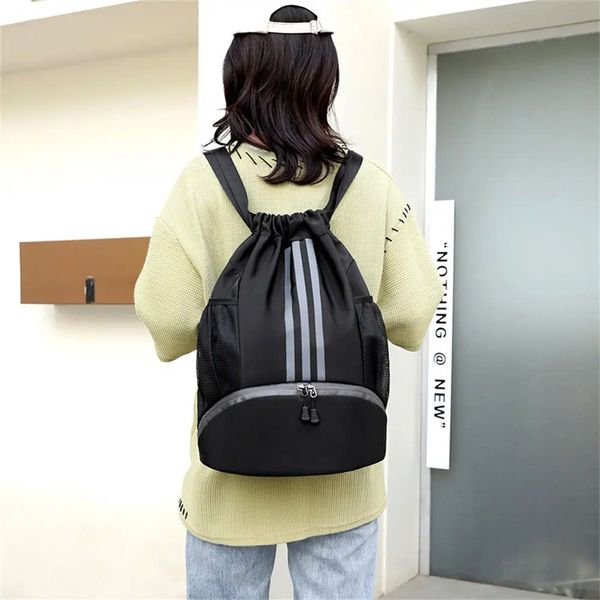 OEM ODM  Sports Backpacks - custom logo backpack factory - UMO BP562908