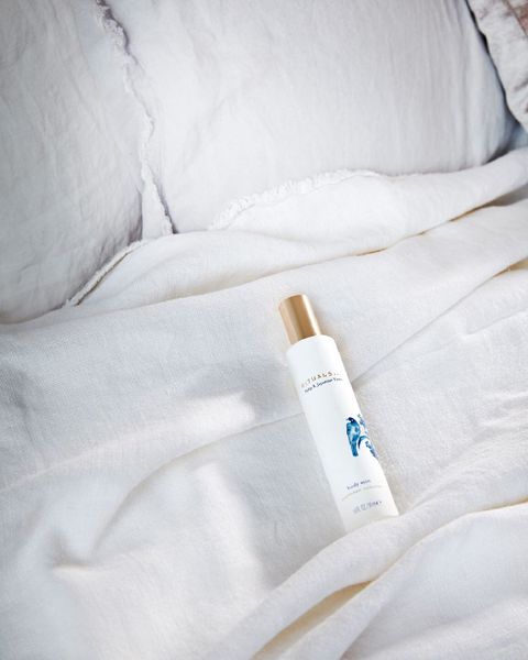 Xịt thơm tóc & cơ thể The Rituals hair and body mist Tulip Amsterdam 50ml