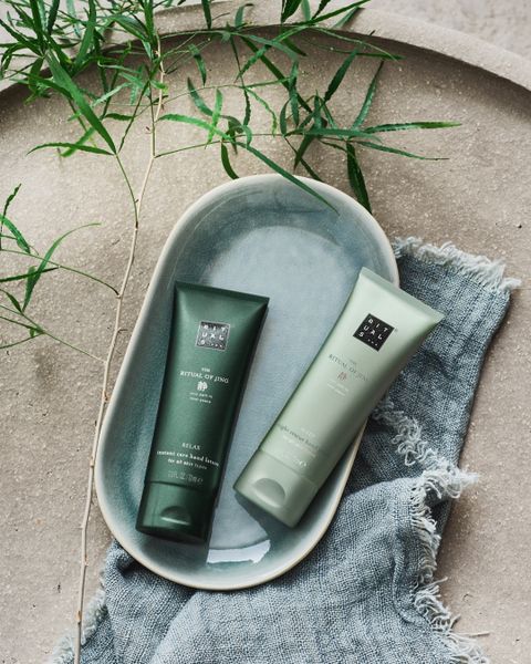 Kem dưỡng da tay Rituals of Jing Hand Balm 70ml