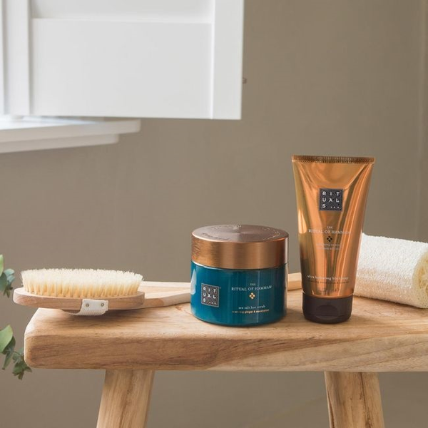 Muối tắm tẩy da chết Rituals Of Hammam Body Scrub 300g