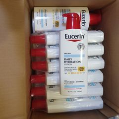 Kem dưỡng ẩm body chống nắng Eucerin Daily Hydration Lotion SPF 15 - 226ml