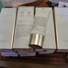 Gel rửa mặt THE RITUAL OF NAMASTE Velvety Smooth Cleansing Foam 125ml