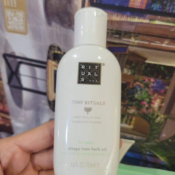 Dầu tắm cho bé Rituals Tiny bath oil