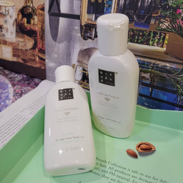 Dầu tắm cho bé Rituals Tiny bath oil