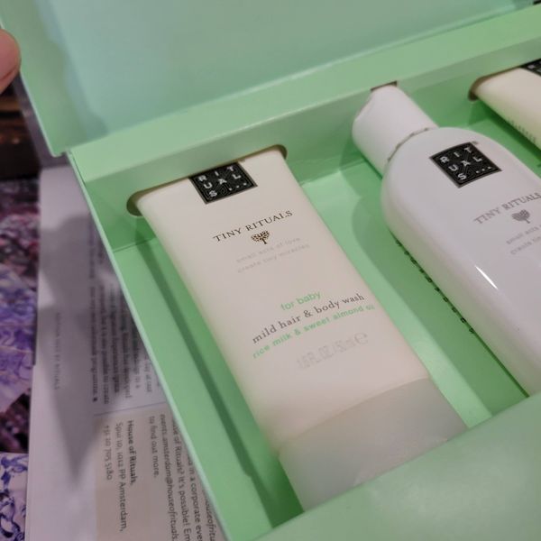 Rituals Gift set - bộ combo tắm gội cho bé TINY RITUALS Little One Set