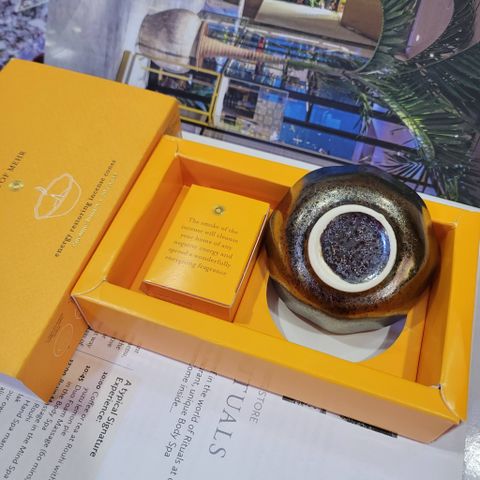 Rituals Set nụ trầm hương kèm chén đốt THE RITUAL OF MEHR Incense Cones