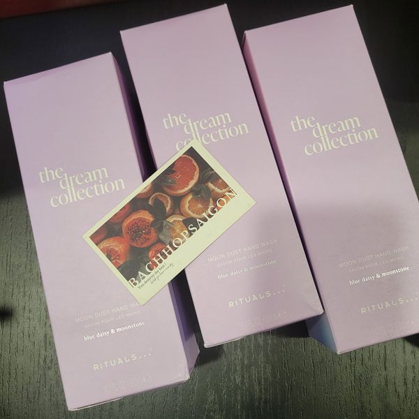 Nước rửa tay The Rituals of The Dream hand wash 300ml - private collection