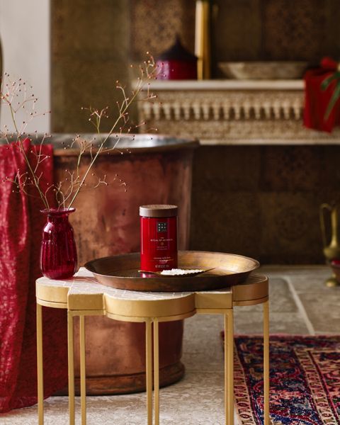 Set tẩy tế bào chết và dưỡng ẩm Rituals Balancing Winter Routine Ayurveda - trial set